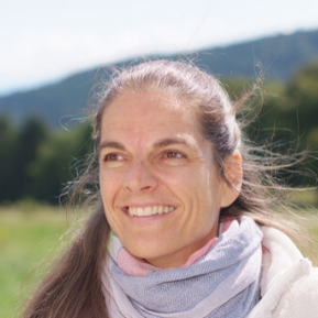 Univers Hessentiel Notre Equipe Corinne